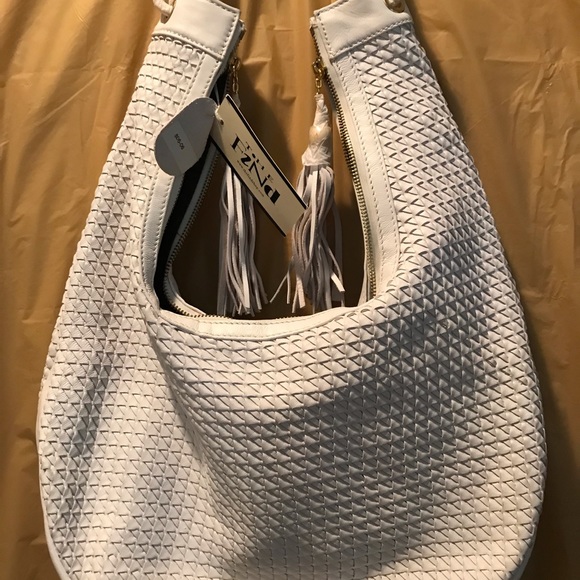 White Leather NWT The Find purse Vintage - Picture 2 of 2